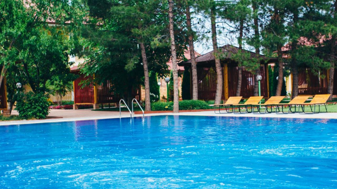 Hotel Grace Garden Kum Exterior photo